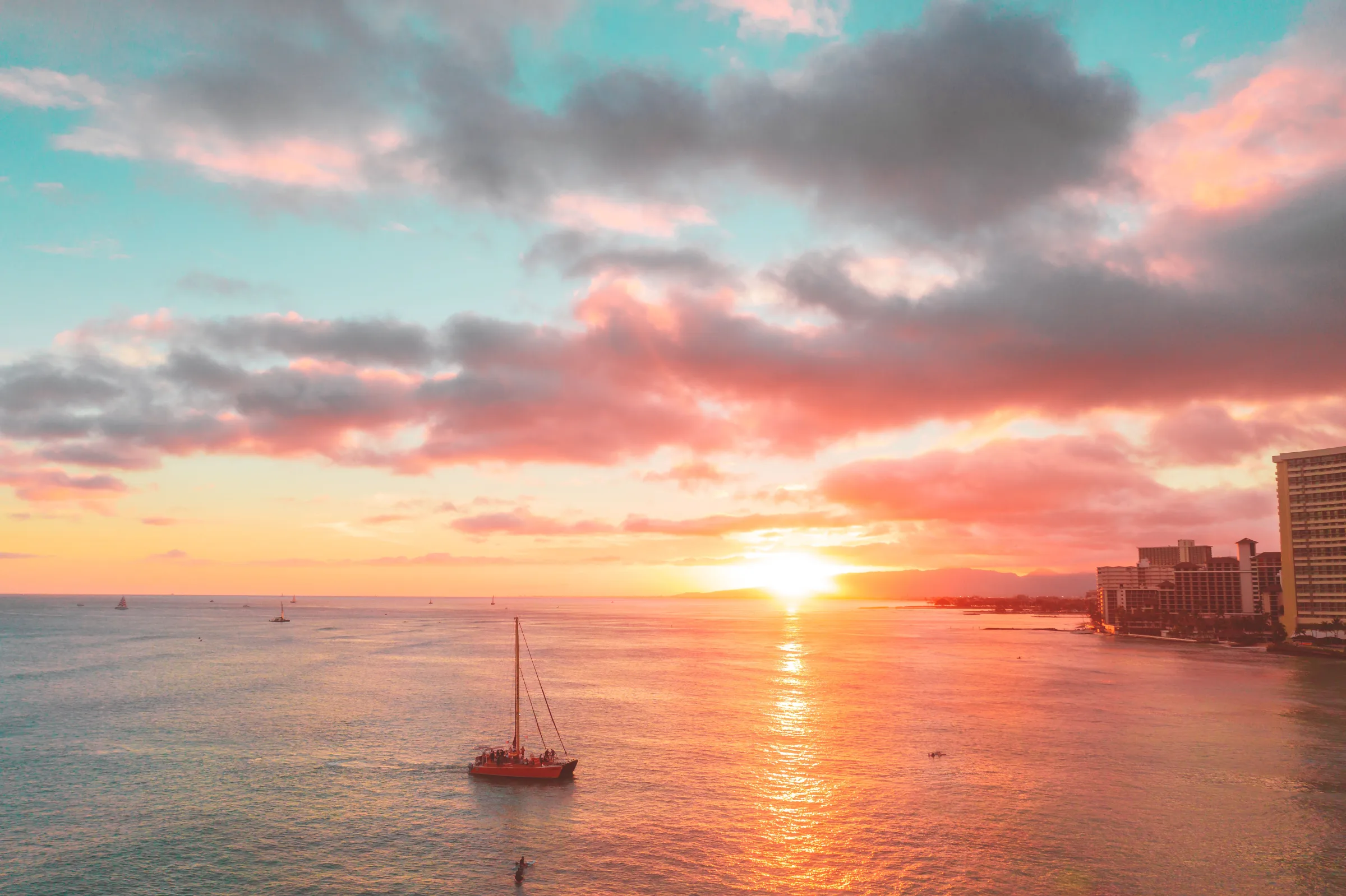 Sunset & After Dark Reef Walker glass-bottom cruise Waikīkī